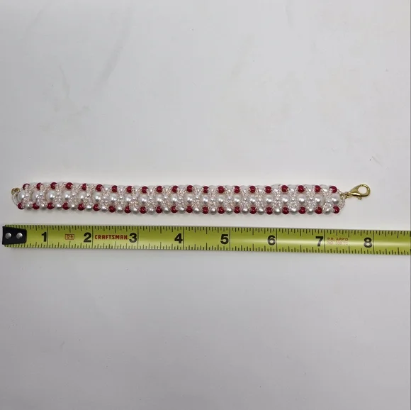 Handmade beaded bracelet with clasp - Picture 2 of 2